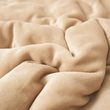 CozyLuxe | Blanket – Warmth and Elegant Comfort