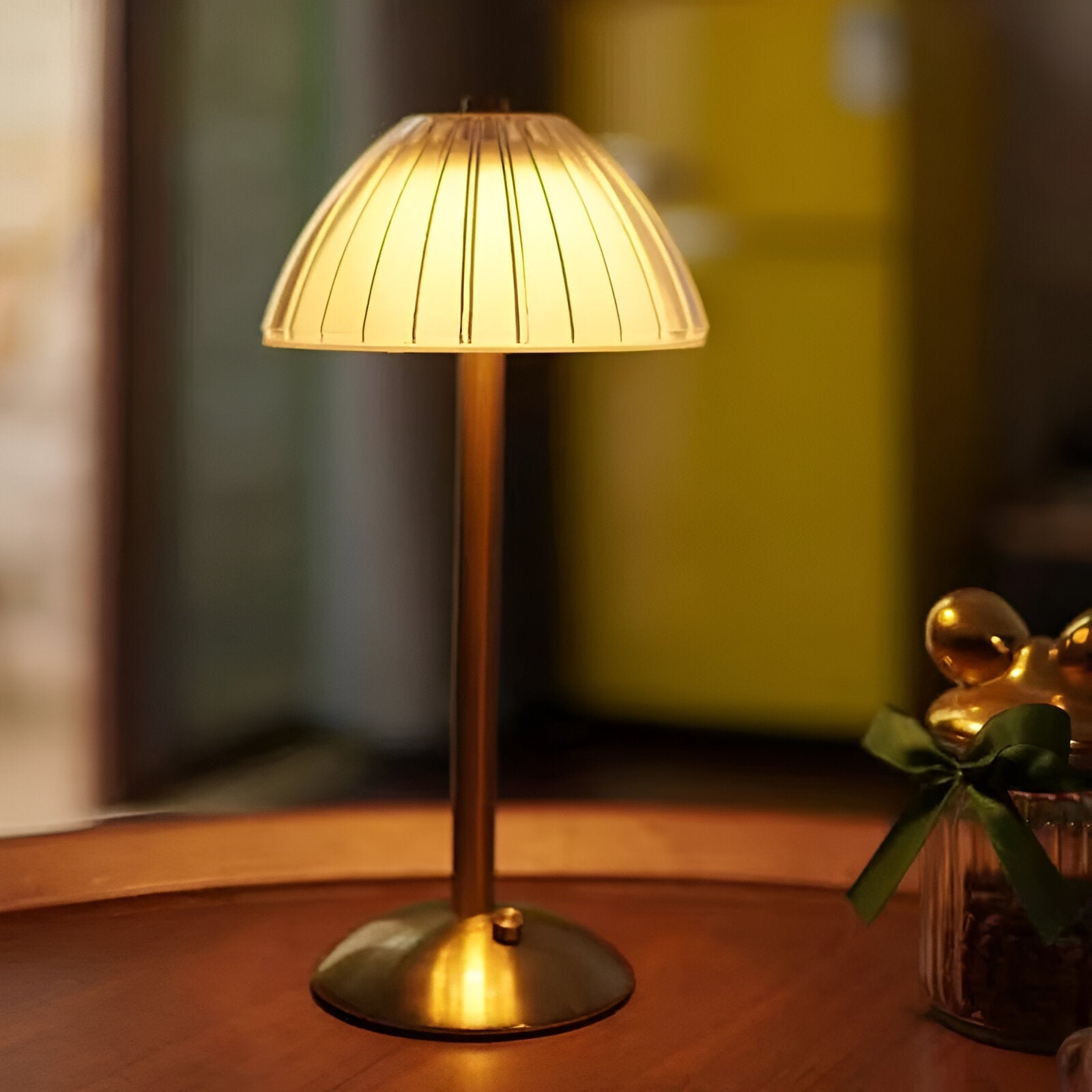 VintageAura | Stolní lampa – Elegantní stmívatelné osvětlení
