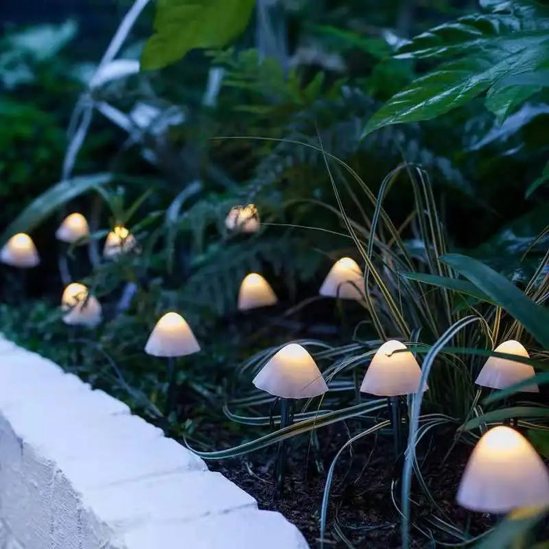 LumiGarden | Solar-Powered String Lights – Elegant Outdoor Decoration