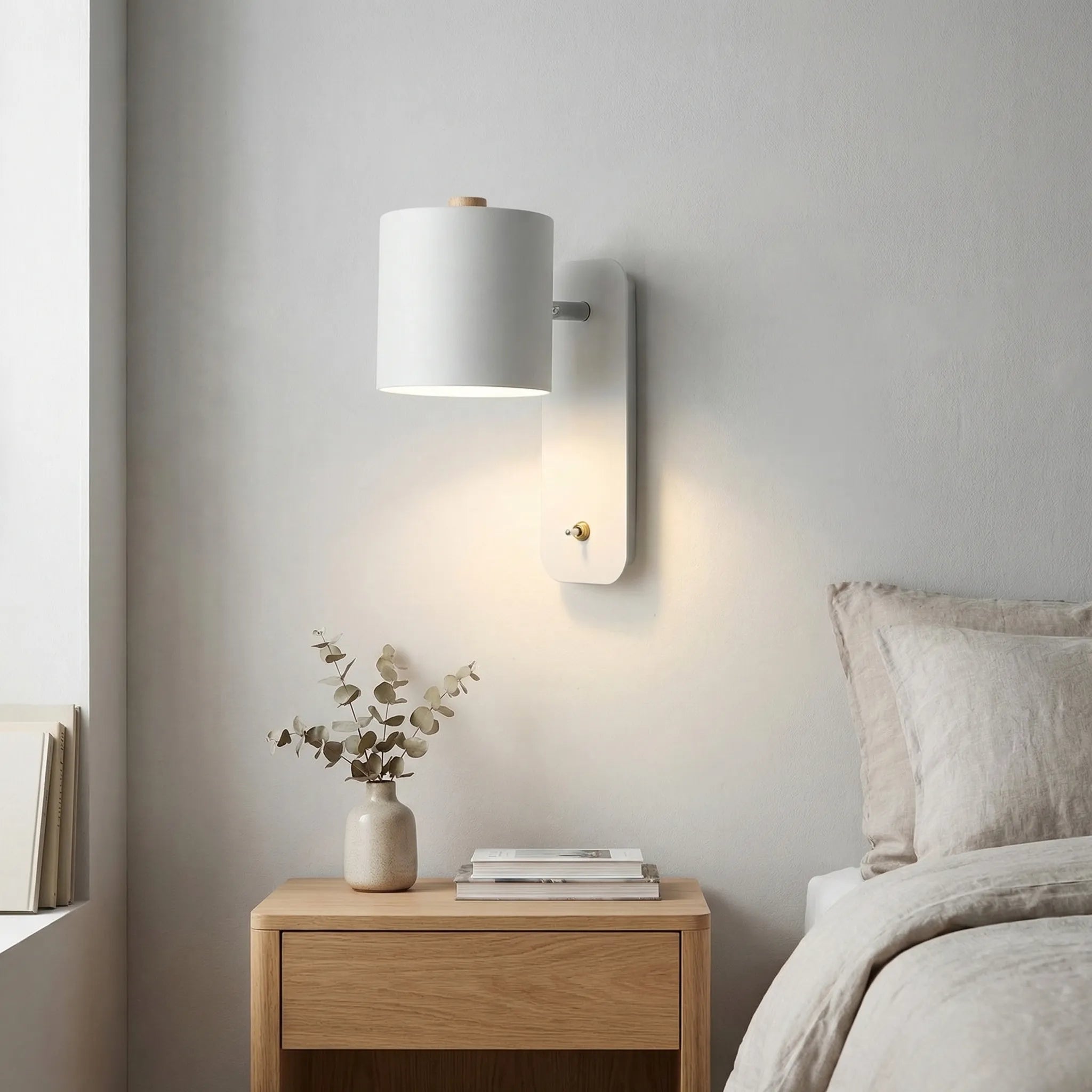 Lumivex - Cylindrical LED Indoor Wall Light With Switch Decoluxe.co.uk