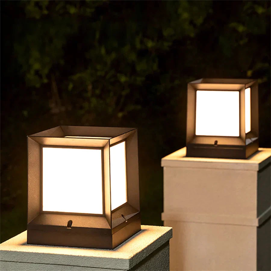 SphereLume | Outdoor Standing Lamp – Elegant Lighting for Gates & Driveways