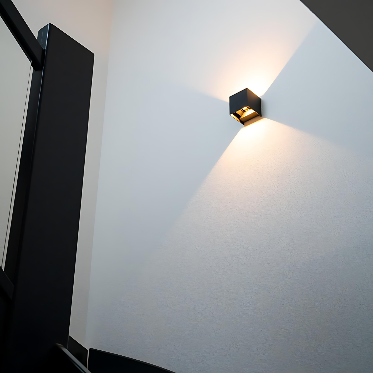 BrightBox | Wall Lamp – Sleek Minimalist Style with LED Illumination Decoluxe.co.uk