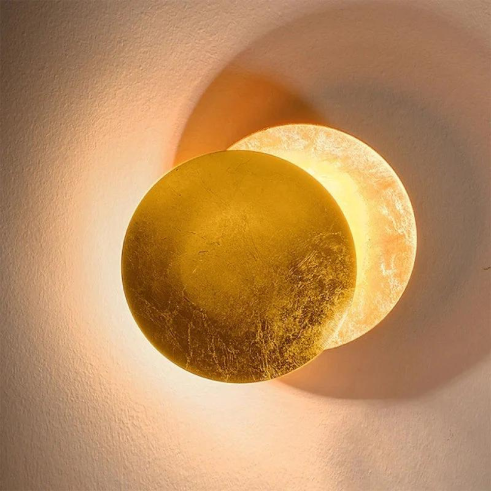 CelestialBeam | Wall Light – Elegant Moon Phase Ambient Lighting Decoluxe.co.uk