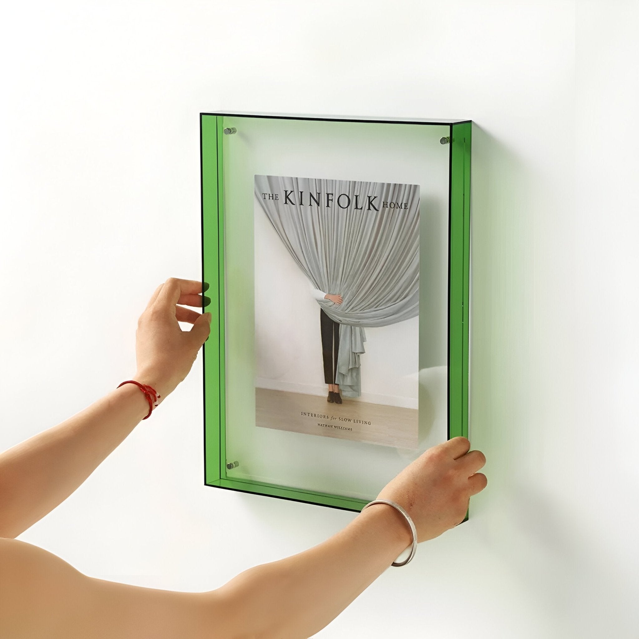 ClearVista | Photo Frame – Modern Acrylic Display Decoluxe.co.uk
