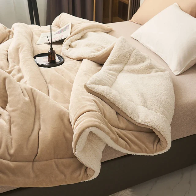 CozyLuxe | Blanket – Warmth and Elegant Comfort Beige Blankets Decoluxe.co.uk