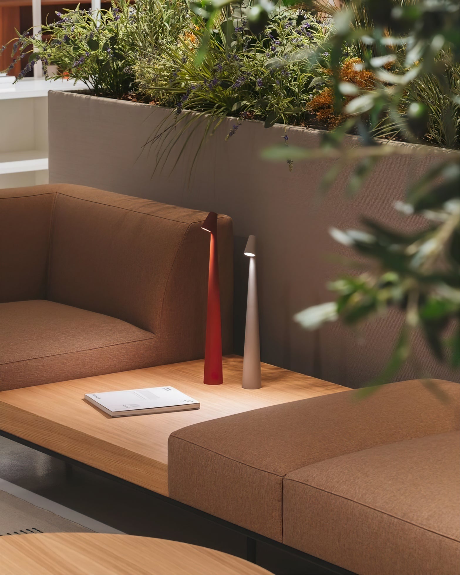 EcoBeam | Table Lamp – LED Rechargeable Light for Home & Office Table Lamps Decoluxe.co.uk