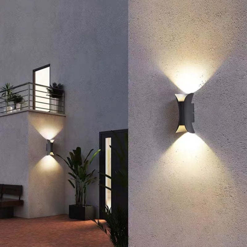 GlowEdge | LED Wall Light – Modern Minimalist Design Wall Light Fixtures Decoluxe.co.uk