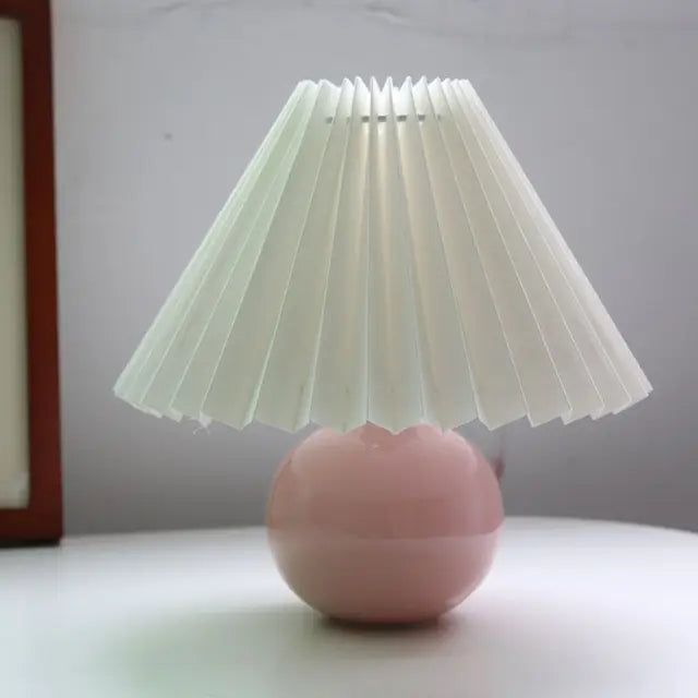 GlowHeritage | Vintage Table Lamp – Pleated Shade & Warm Atmosphere Pink and White Decoluxe.co.uk