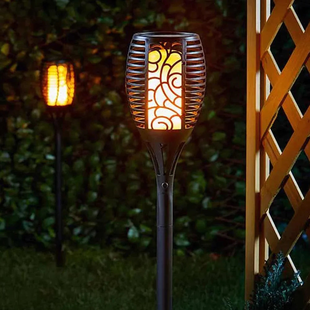 GlowTorch | Solar Garden Torches – Ambient Lighting for Walkways Landscape Pathway Lighting Decoluxe.co.uk