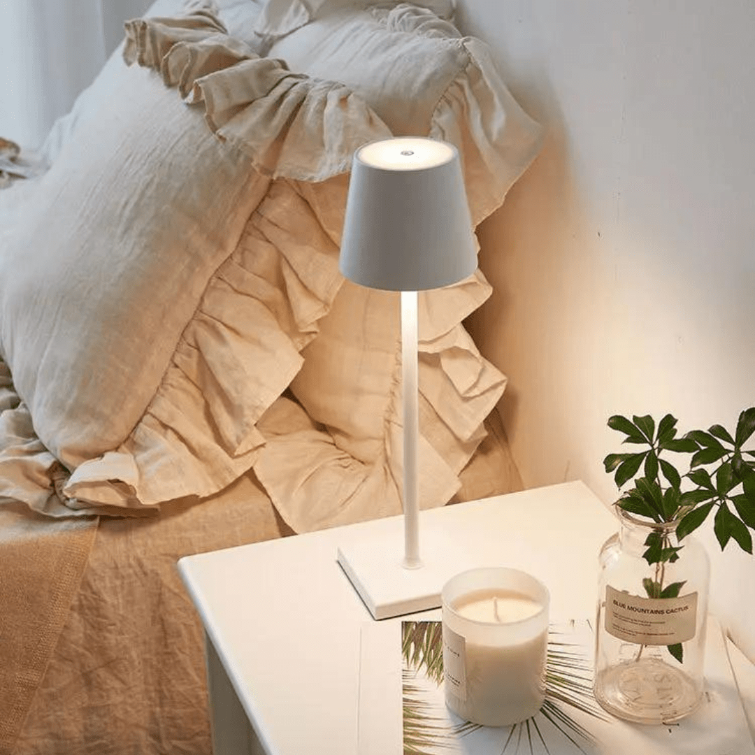 LumoGlow | Wireless Lamp – Rechargeable LED & Touch Control Table Lamps Decoluxe.co.uk
