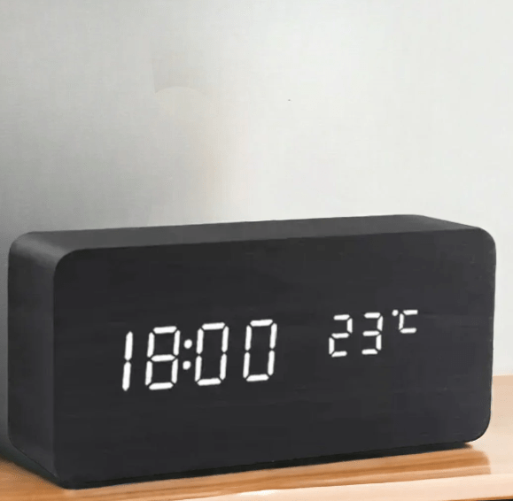 VocaTone | LED Alarm Clock – Minimalist Sound-Activated Display Decoluxe.co.uk