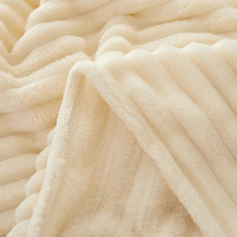 VelvaLoom | Blanket – Luxurious Warmth & Soft Comfort for Your Home