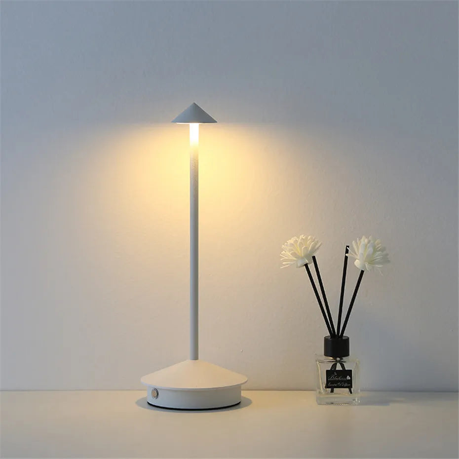 LumeTouch | Wireless Table Lamp – Touch Control & Adjustable Light