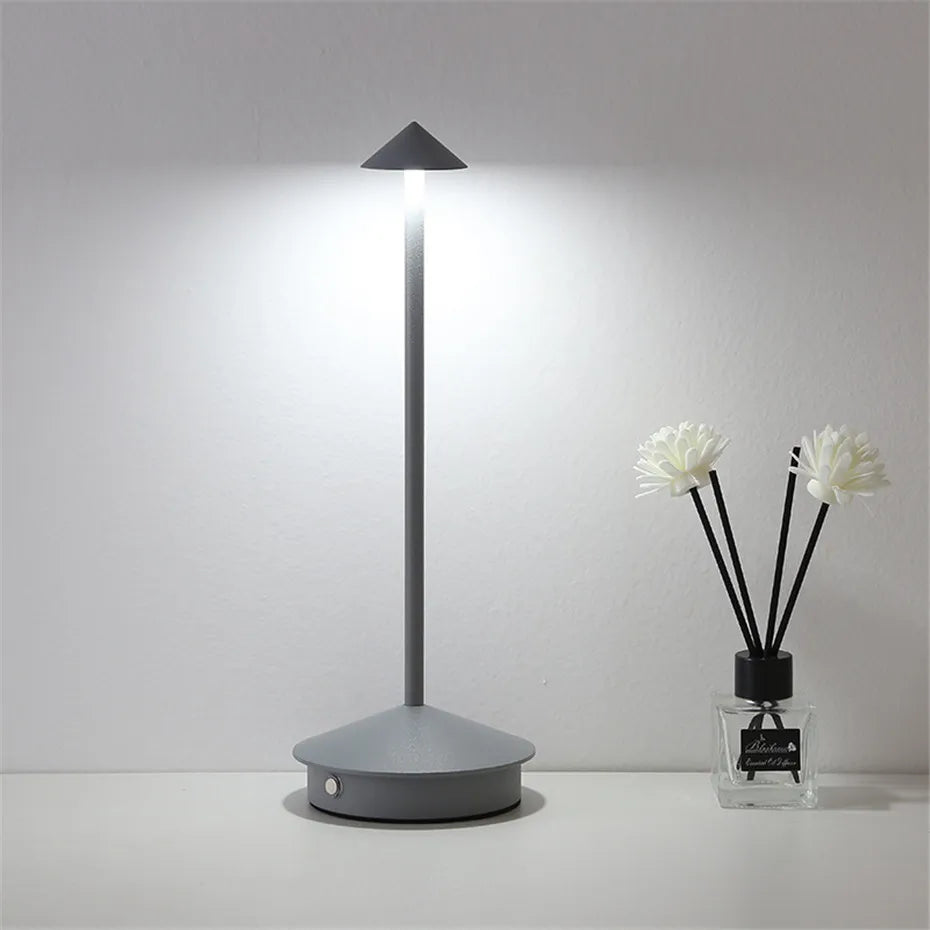 LumeTouch | Wireless Table Lamp – Touch Control & Adjustable Light
