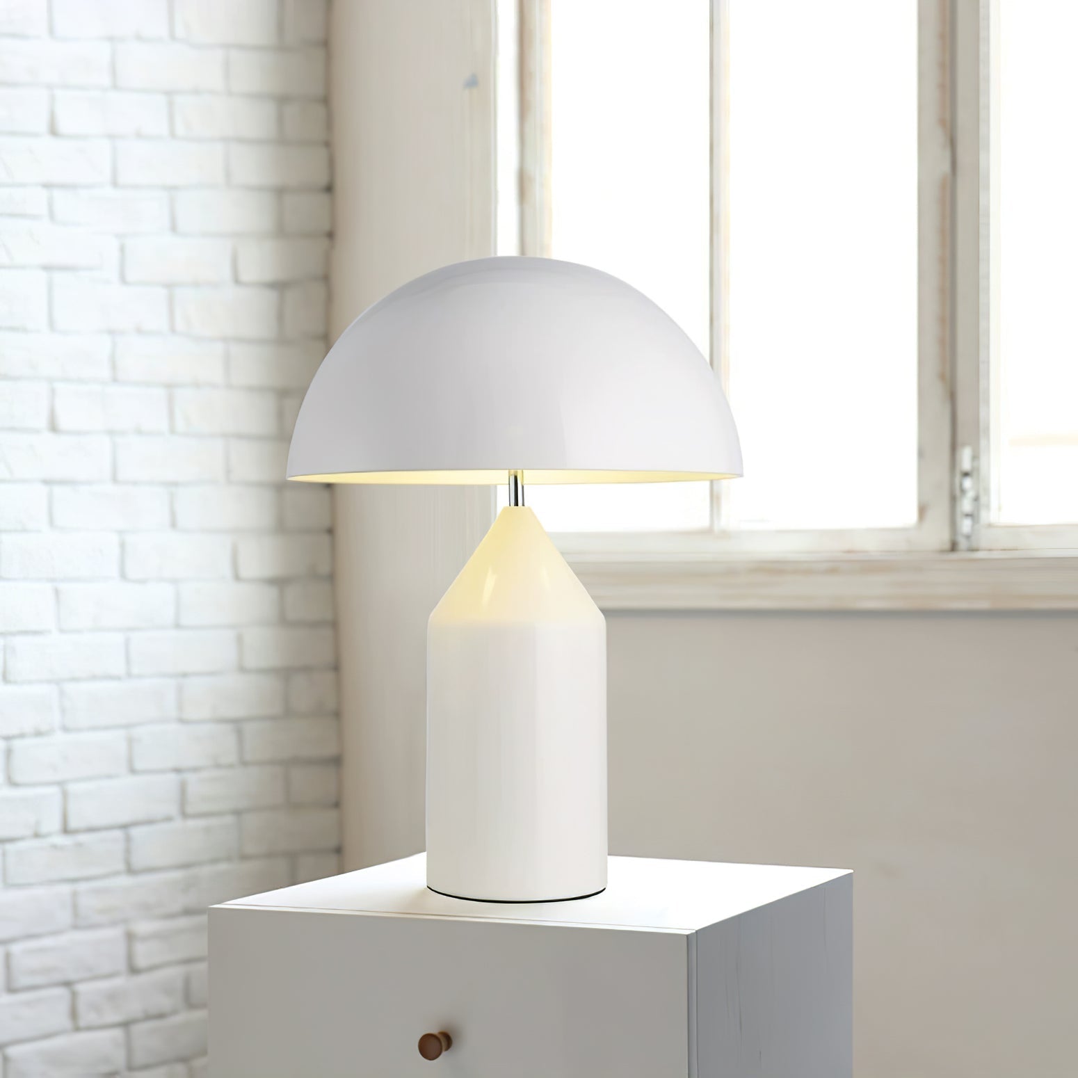 HaloForm | Table Lamp – Modern Statement Lighting for Interiors