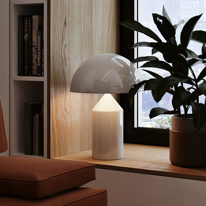 HaloForm | Table Lamp – Modern Statement Lighting for Interiors
