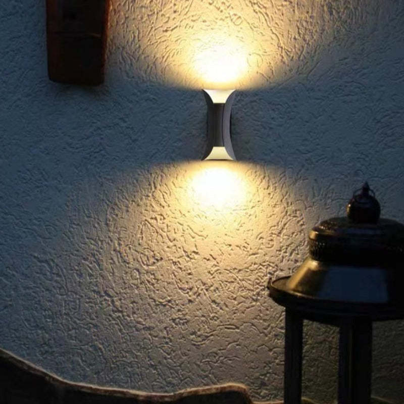 GlowEdge | LED Wall Light – Modern Minimalist Design