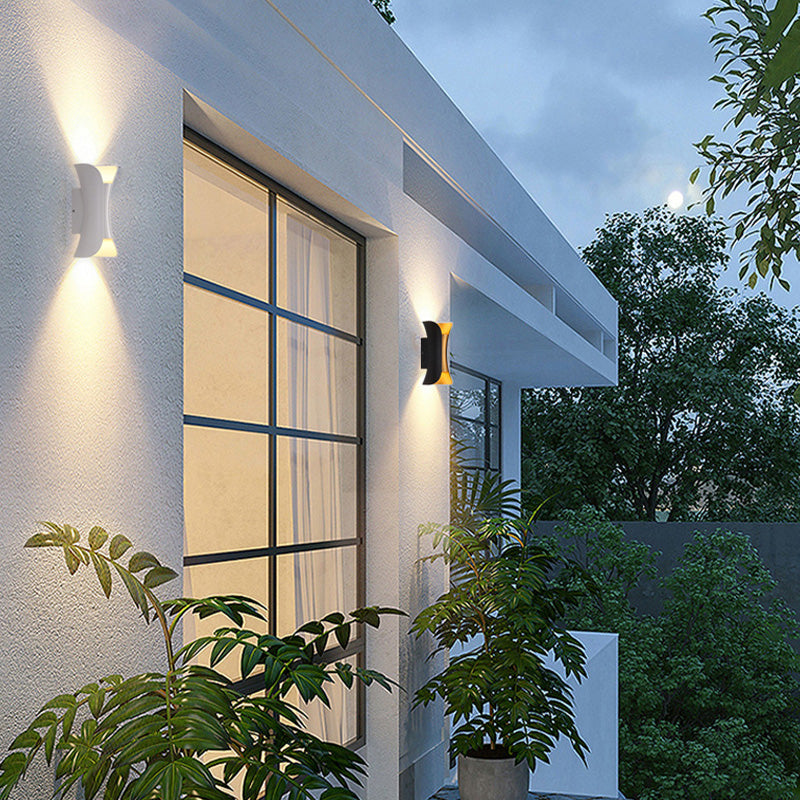 GlowEdge | LED Wall Light – Modern Minimalist Design