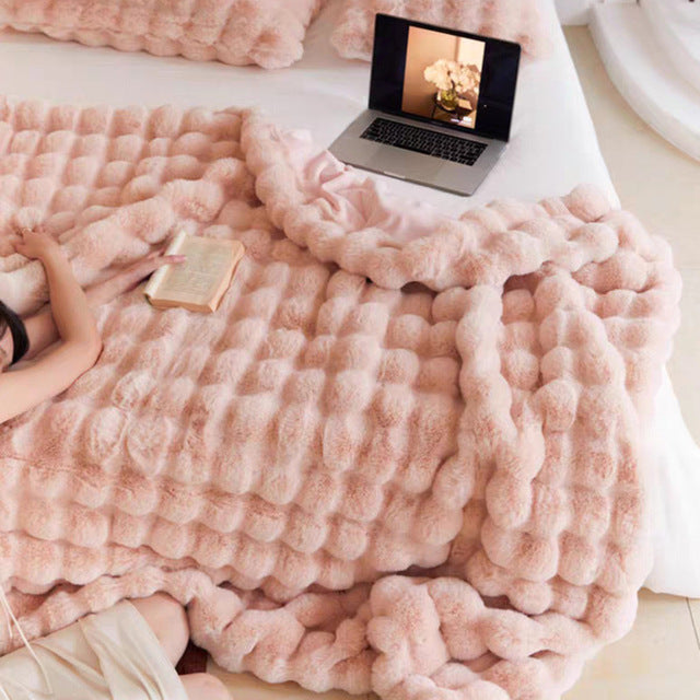 CozyLuxe | Ultra-Soft Blanket – Luxurious Comfort & Elegant Warmth