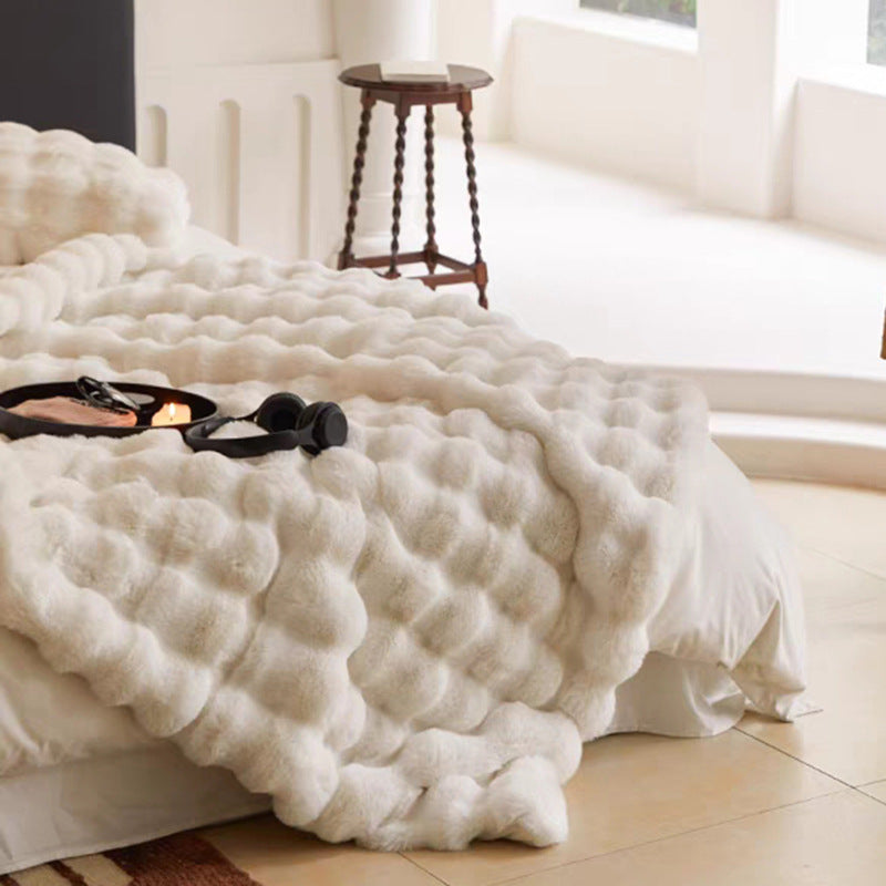 CozyLuxe | Ultra-Soft Blanket – Luxurious Comfort & Elegant Warmth