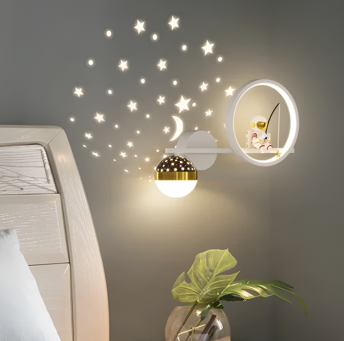 StarGlow | LED Wall Lamp – Constellation Projection for Kids