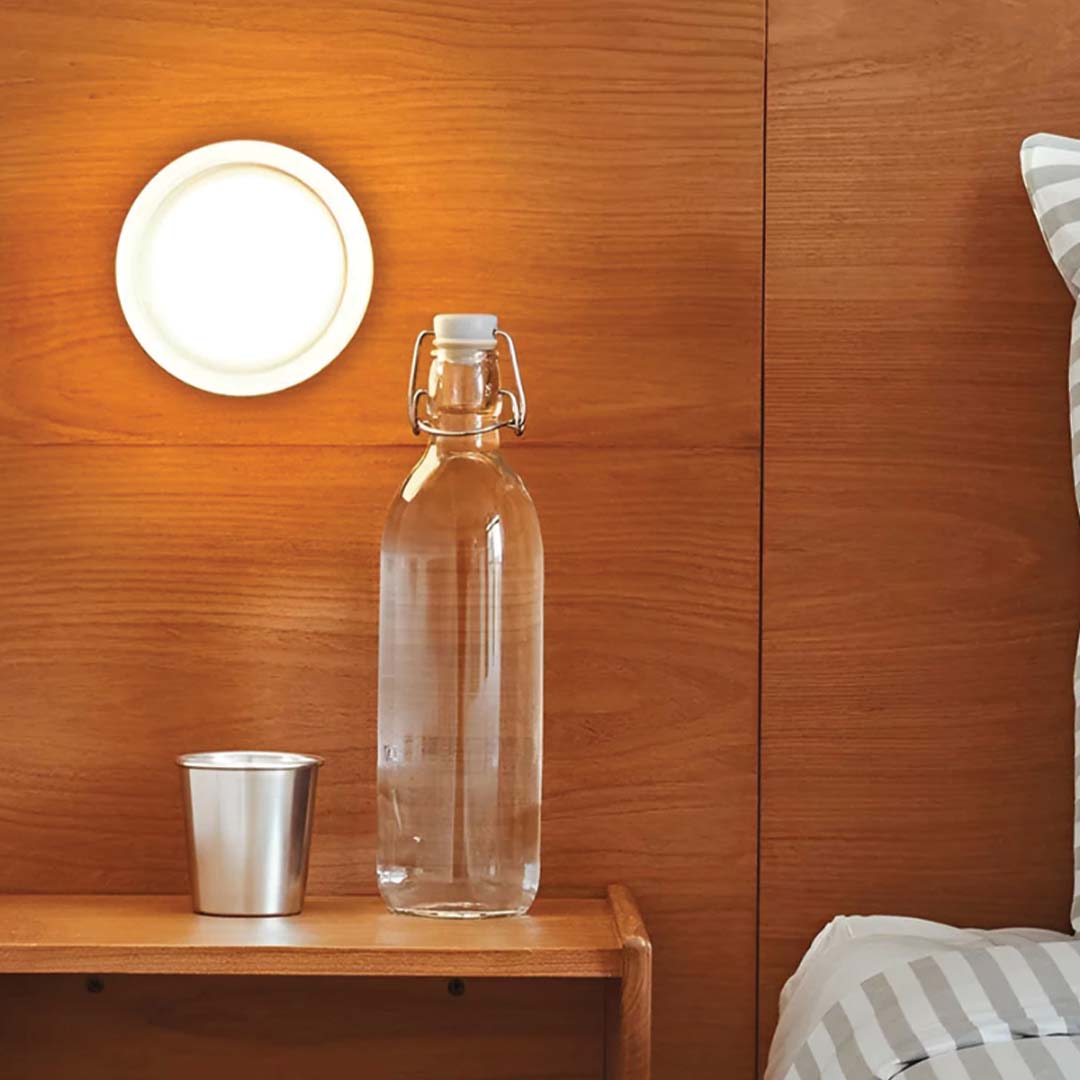 LumeCrest | LED Wall Light – Elegant Glass & Modern Metal Design