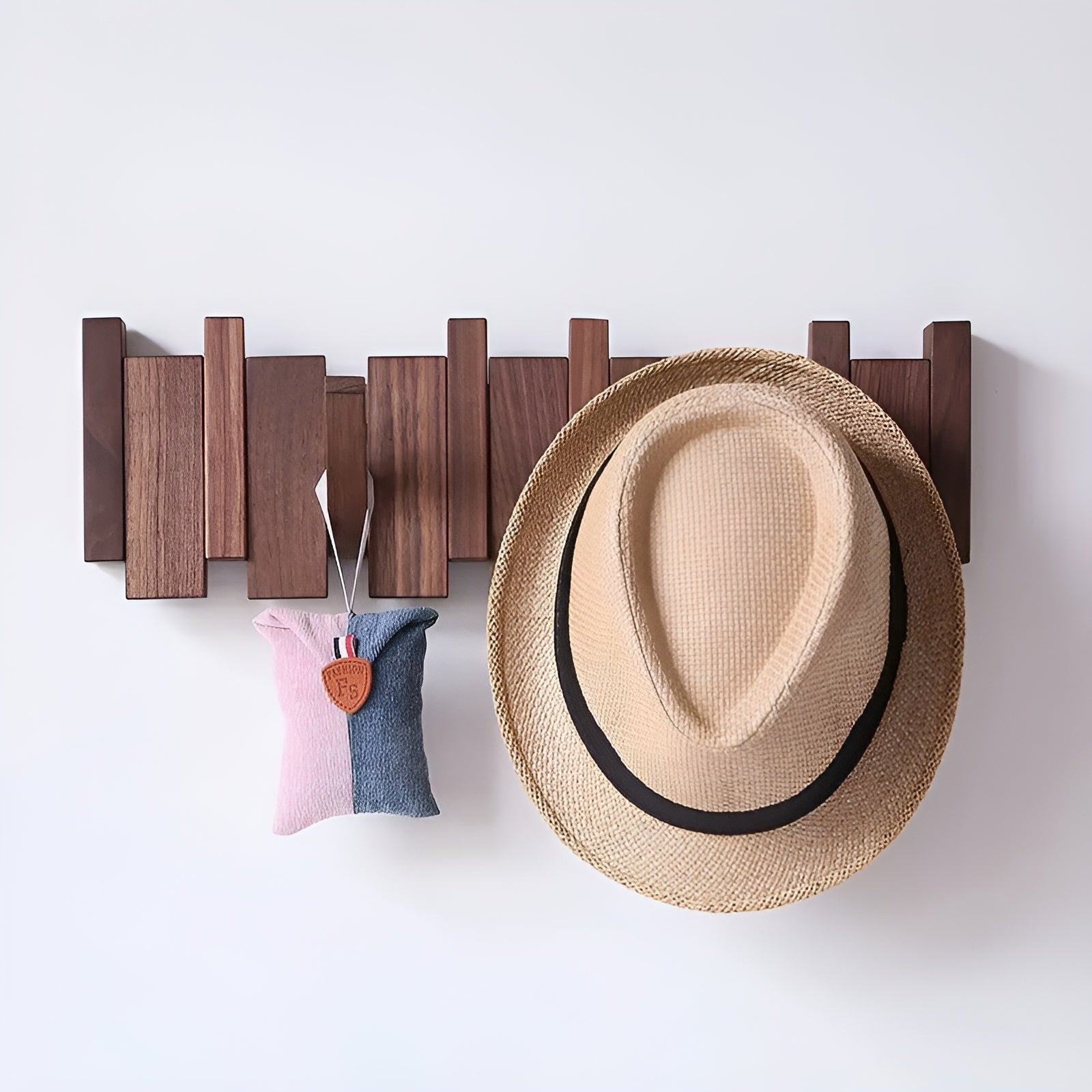 KeyHaven | Wall Shelf – Piano Design & Stylish Organisation