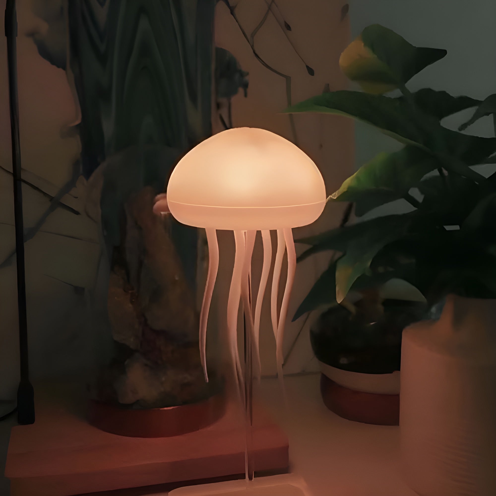 Jellumina - Voice-Activated Colour-Changing Jellyfish Lamp Decoluxe.co.uk