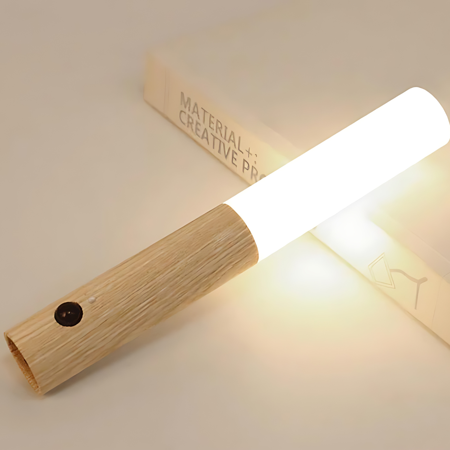 Golden Glow - Energy-Efficient LED Wall Light for Indoor and Outdoor Use 2