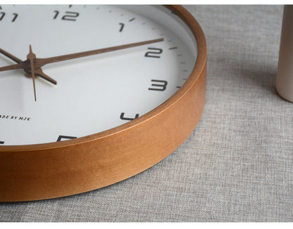 TimelessGlow | Wall Clock – Silent Quartz & Minimalist Design