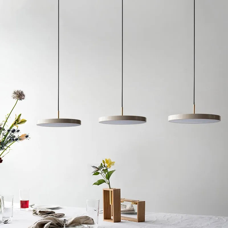LumiPendant | LED Suspension – Minimalist Design & Adjustable Height