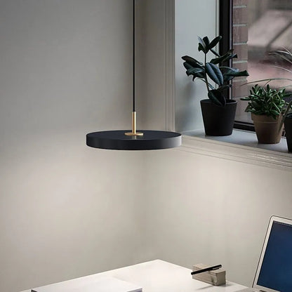 LumiPendant | LED Suspension – Minimalist Design & Adjustable Height