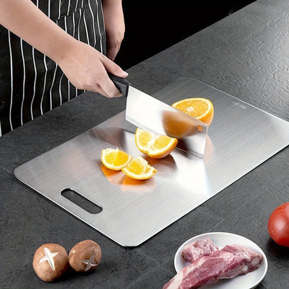 Slyvex - Antibacterial Titanium-Coated Chopping Board Decoluxe.co.uk