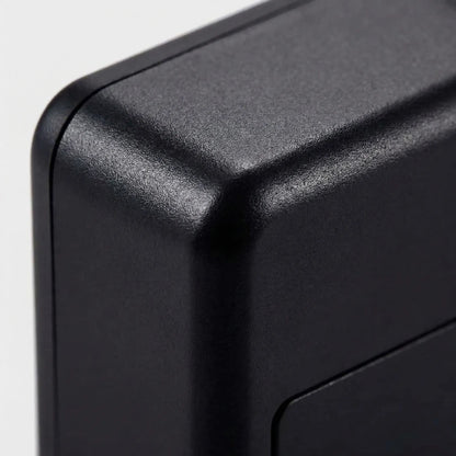 Trackify - Compact Magnetic GPS Tracking Device Decoluxe.co.uk