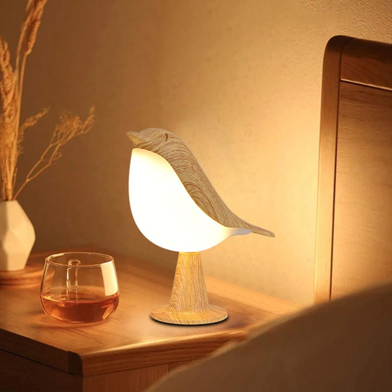 FeatherGlow | LED Night Lamp – Elegant Bird Shape with Touch Light