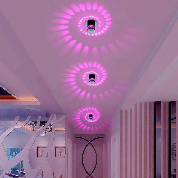 AuraTwist | Ceiling Light – Modern Twisted Design & Remote Control