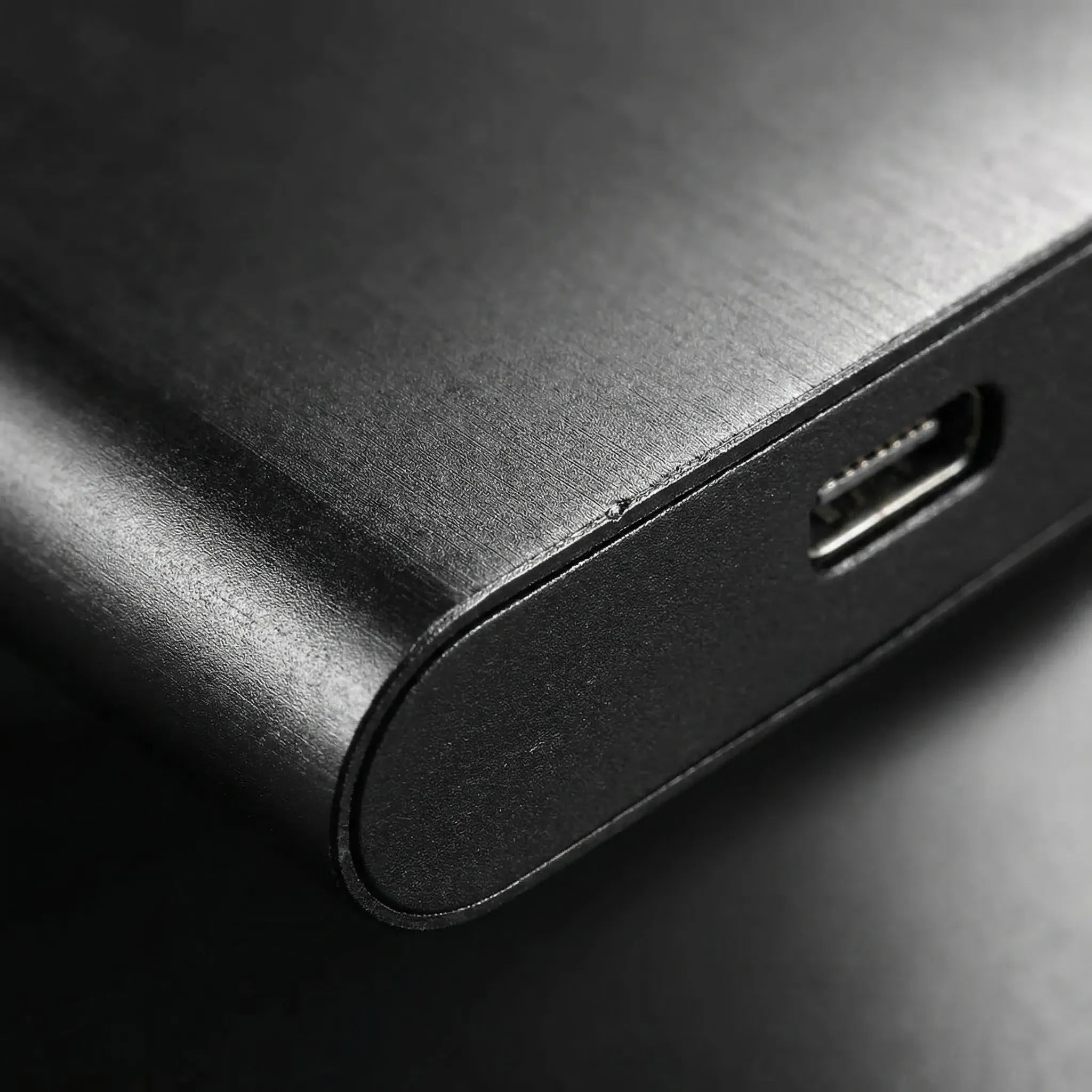 Vaultrix - Compact Portable External Solid-State Drive Decoluxe.co.uk