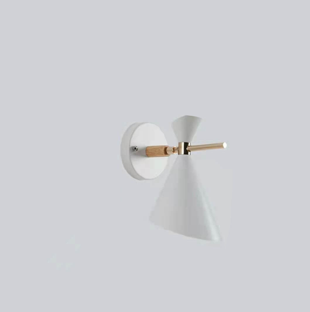 LumiHorn | Scandinavian Wall Light – Elegant Shape & Cosy Atmosphere