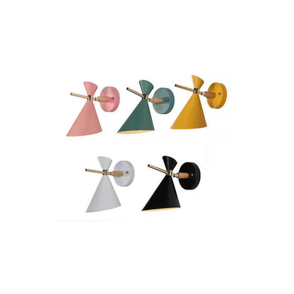 LumiHorn | Scandinavian Wall Light – Elegant Shape & Cosy Atmosphere