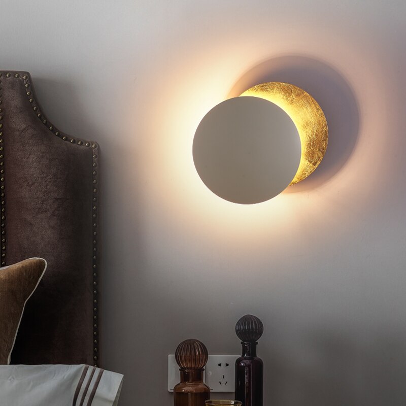 CelestAura | LED Wall Lamp – Golden Discs & Soothing Glow Wall Light Fixtures Decoluxe.co.uk