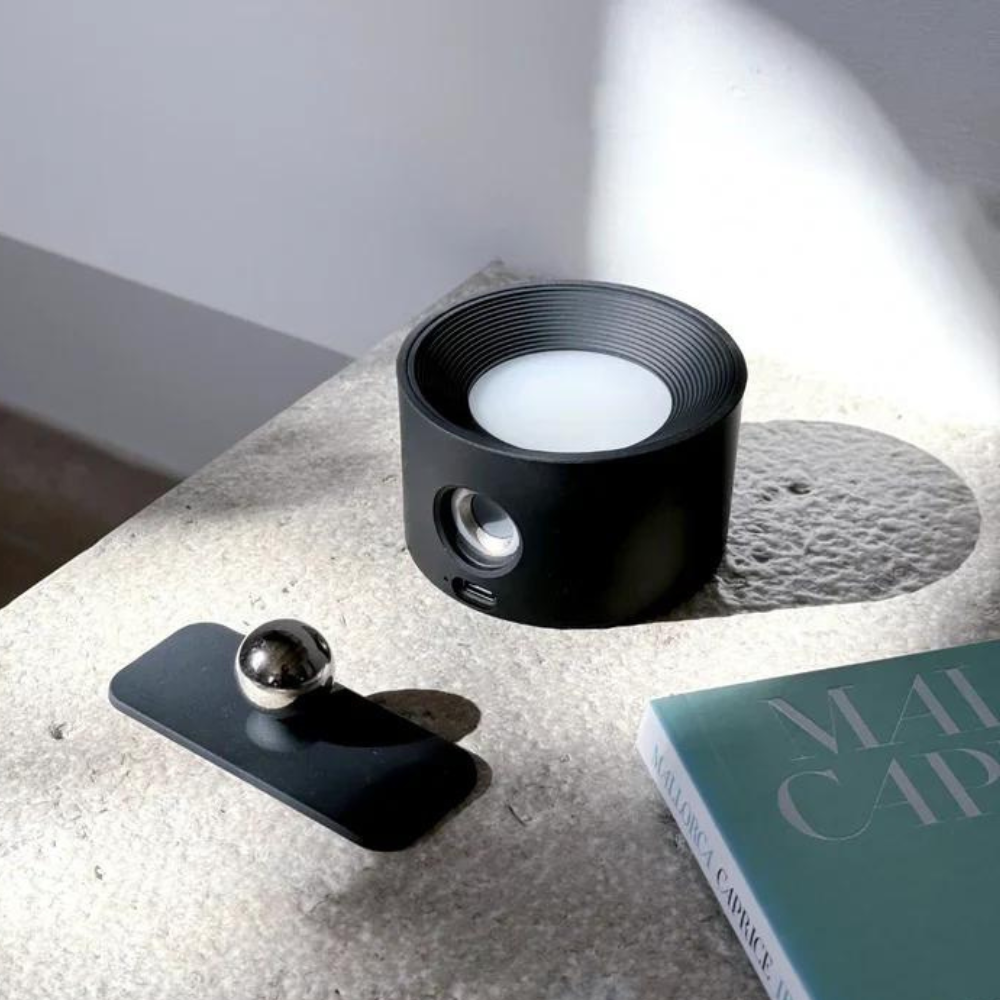 GlowLine | LED Wall Light – Minimalist Flexible Illumination Decoluxe.co.uk