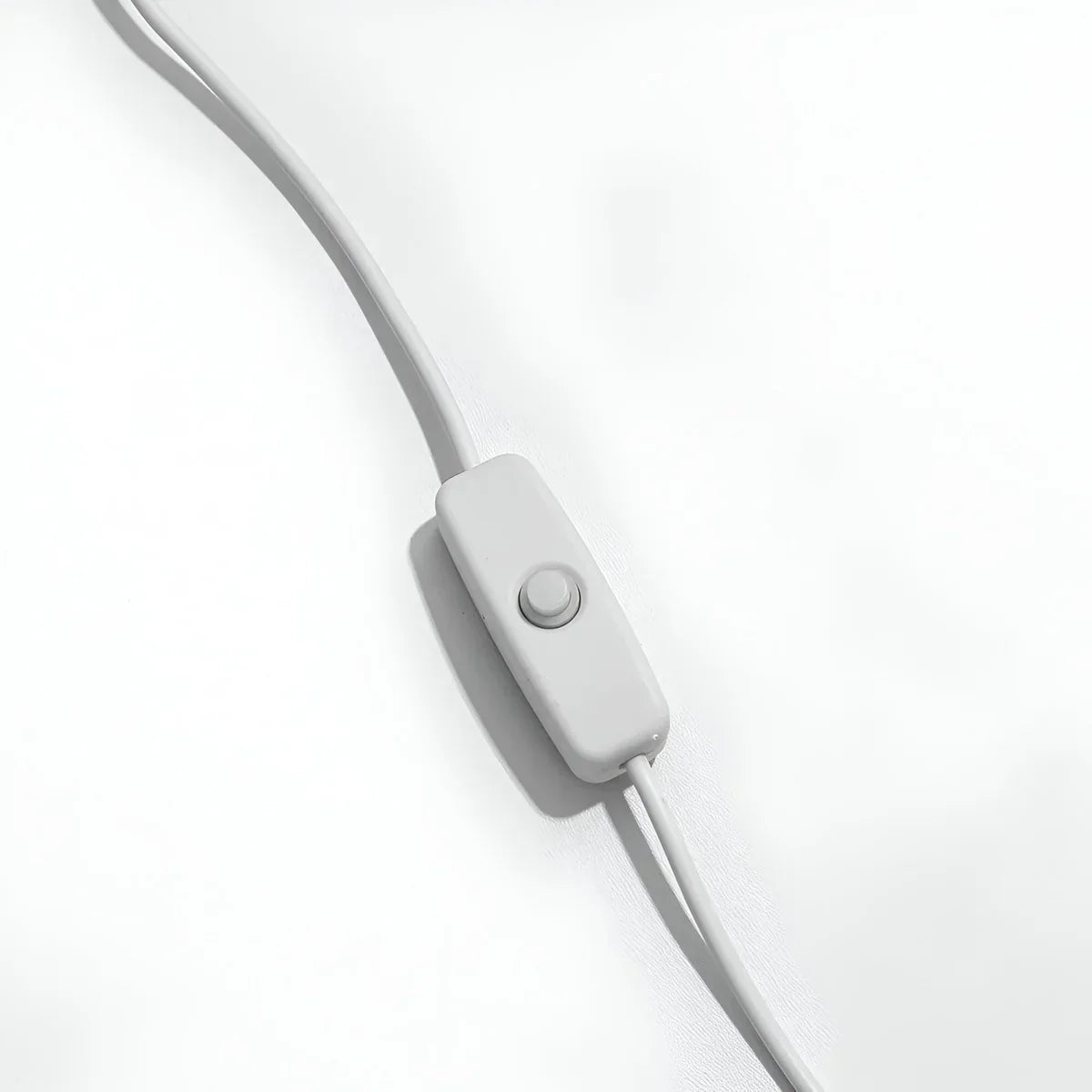 GlowTales | Table Lamp – Enchanting Night Light for Kids’ Bedrooms Decoluxe.co.uk