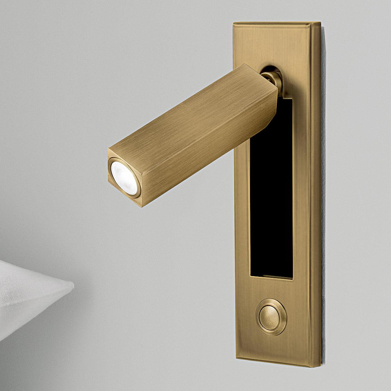 HaloEdge | Wall Sconce – Space-Saving Adjustable Bedside Lamp Wall Light Fixtures Decoluxe.co.uk