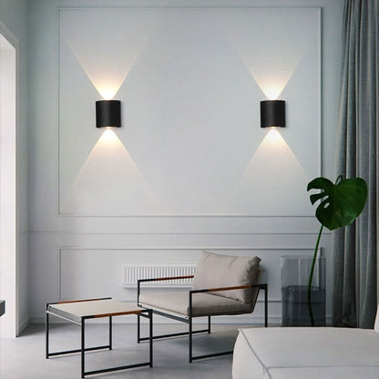 LumeGuard | LED Outdoor Wall Light – Weatherproof Modern Security Decoluxe.co.uk