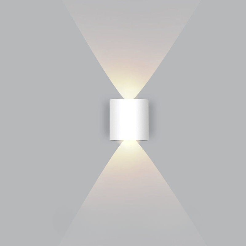LumeGuard | LED Outdoor Wall Light – Weatherproof Modern Security White 2W Decoluxe.co.uk