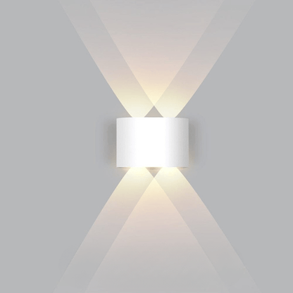 LumeGuard | LED Outdoor Wall Light – Weatherproof Modern Security White 4W Decoluxe.co.uk