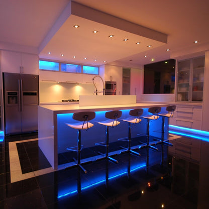 LumiFlex | RGB LED Strip – Customisable Indoor Lighting with Remote Control Decoluxe.co.uk