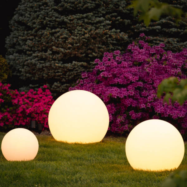 LuminAura | Spherical LED Garden Light – 16-Colour Ambient Glow Landscape Pathway Lighting Decoluxe.co.uk