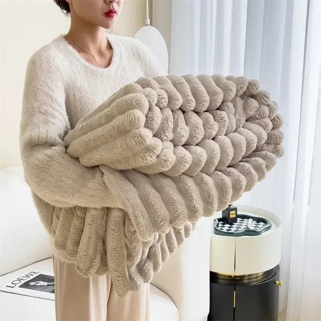 PlushHaven | Throw Blanket – Luxurious Warmth & Elegant Comfort Khaki Blankets Decoluxe.co.uk