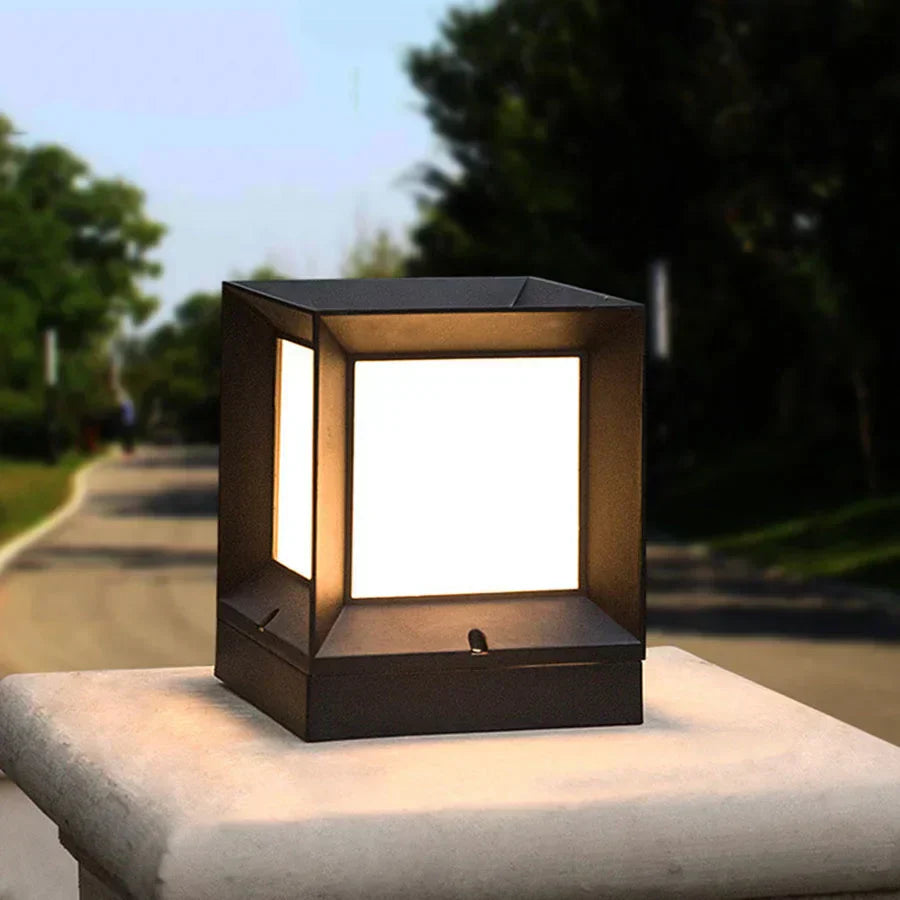 SphereLume | Outdoor Standing Lamp – Elegant Lighting for Gates & Driveways Landscape Pathway Lighting Decoluxe.co.uk